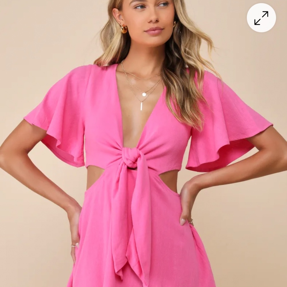 Lulus NWT Women’s SZ M Pink Cut Out Tie Front Mini Dress Short Sleeve VNeck - Picture 3 of 9
